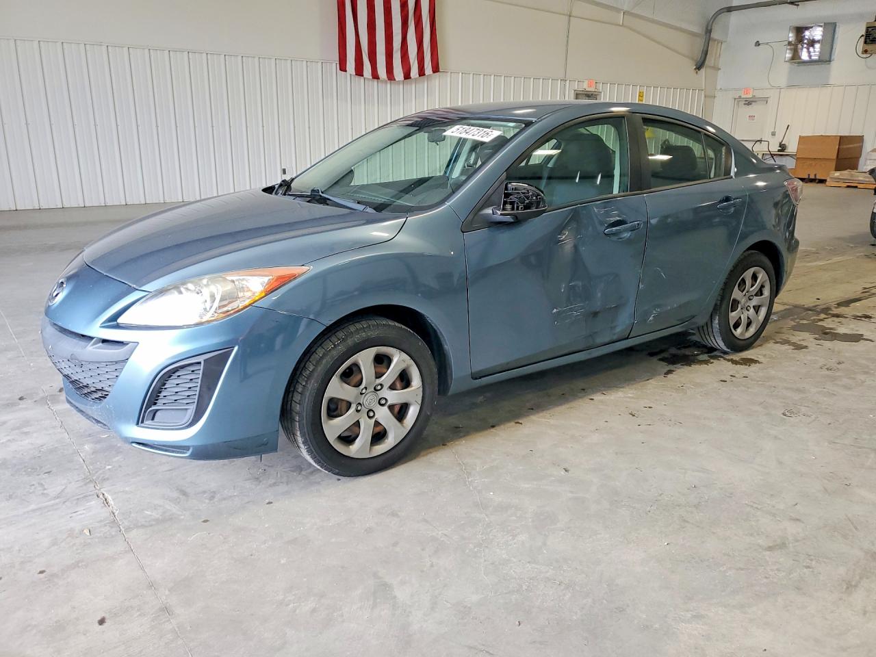 Salvage Mazda 3 Image