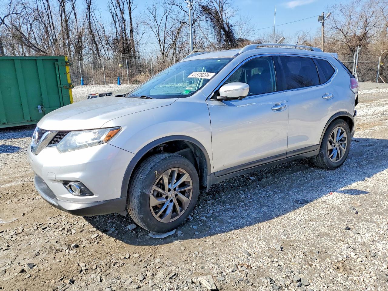 Salvage Nissan Rogue Image