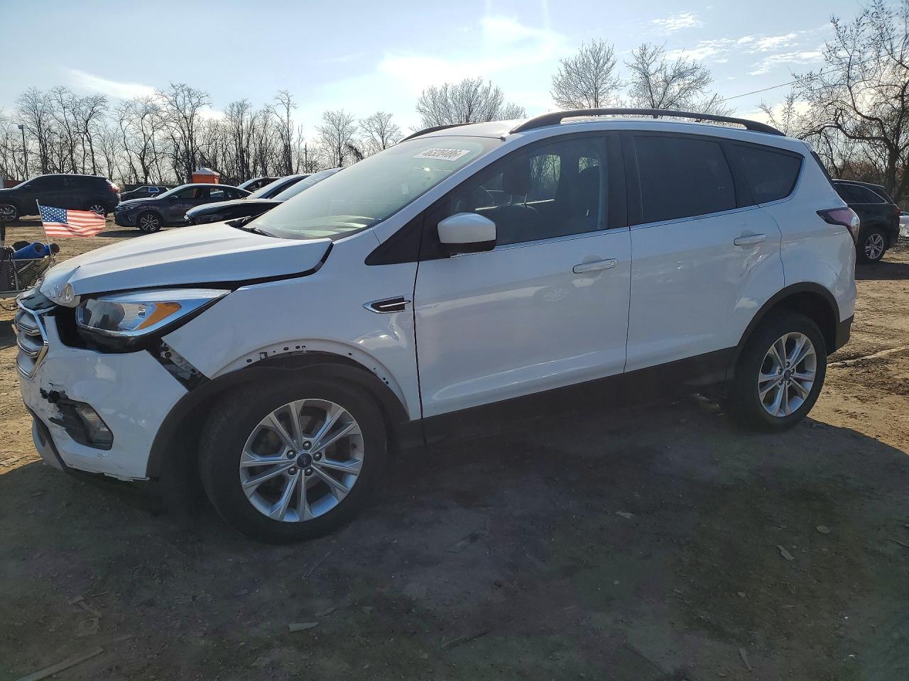 Salvage Ford Escape Image