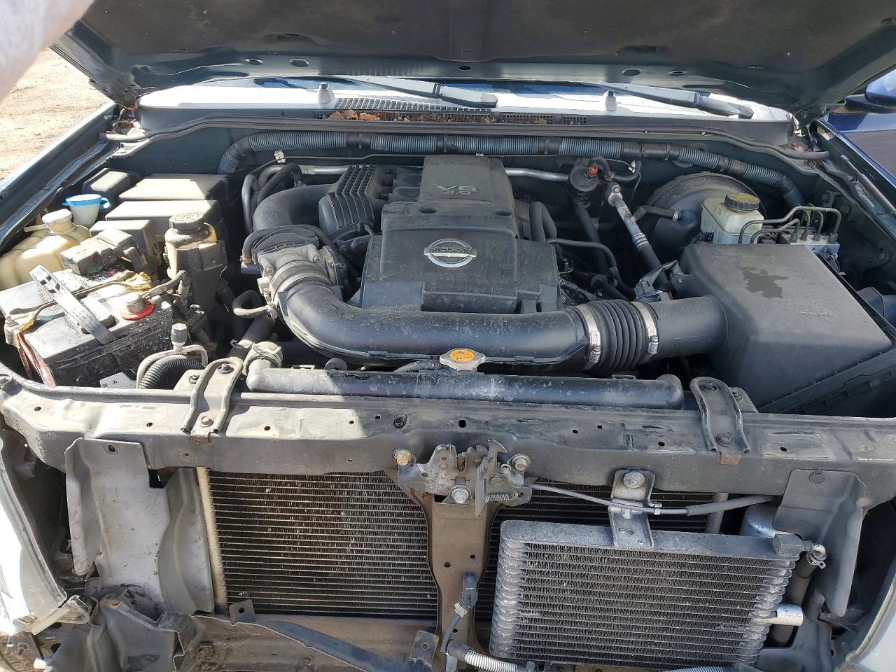 Nissan Pathfinder S