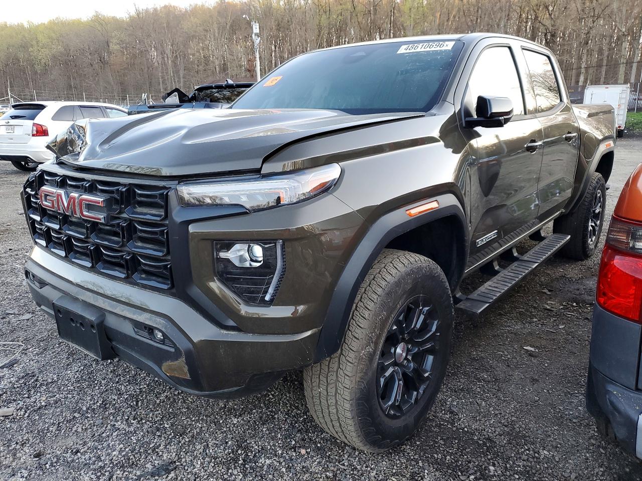 Salvage GMC Canyon Image