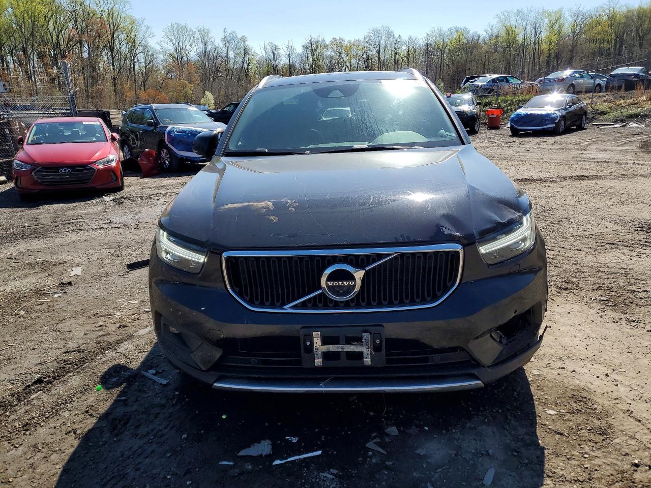 Volvo XC40 T5 Momentum