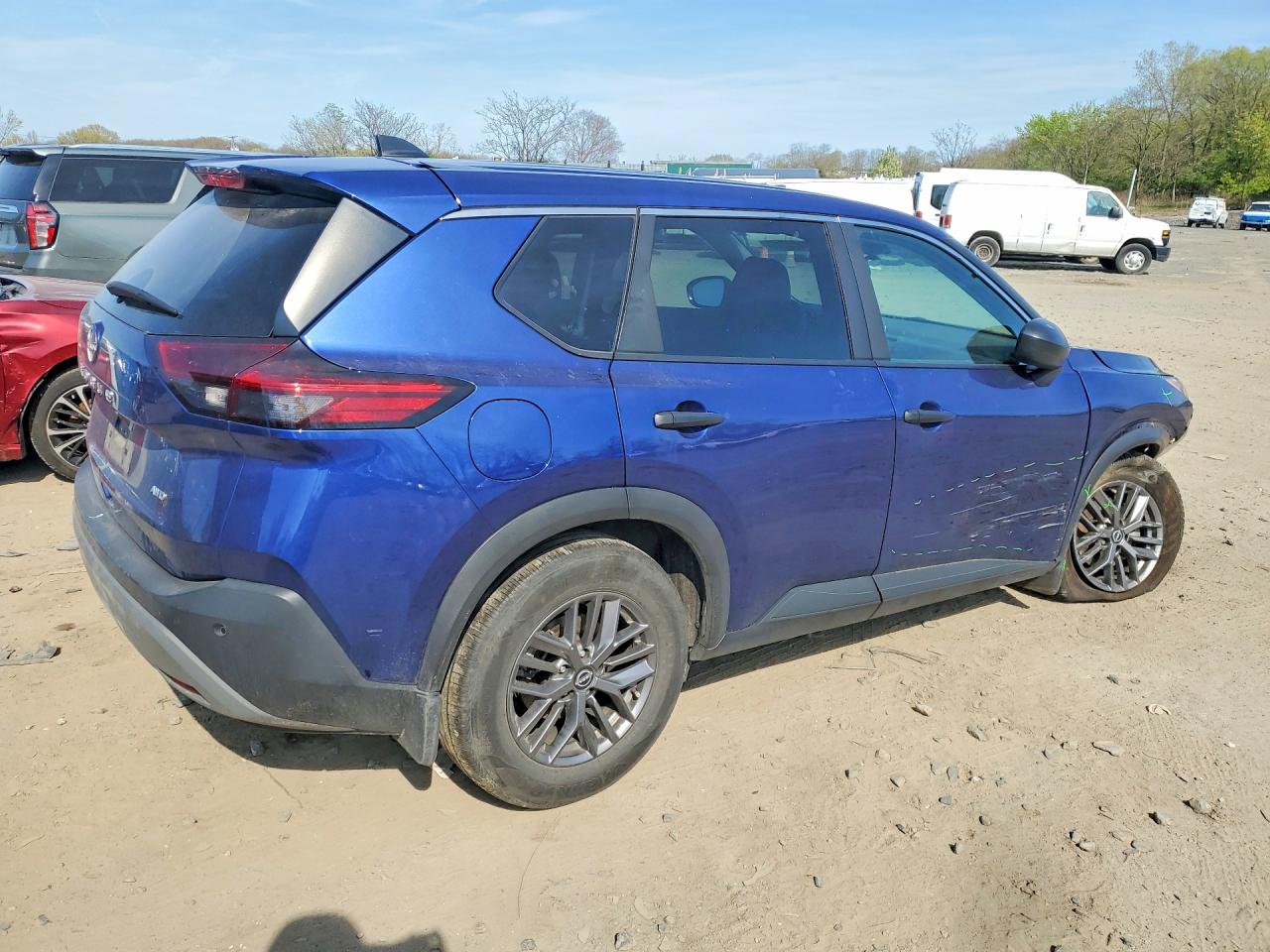 Nissan Rogue S