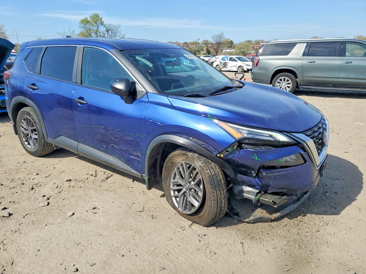 Nissan Rogue S