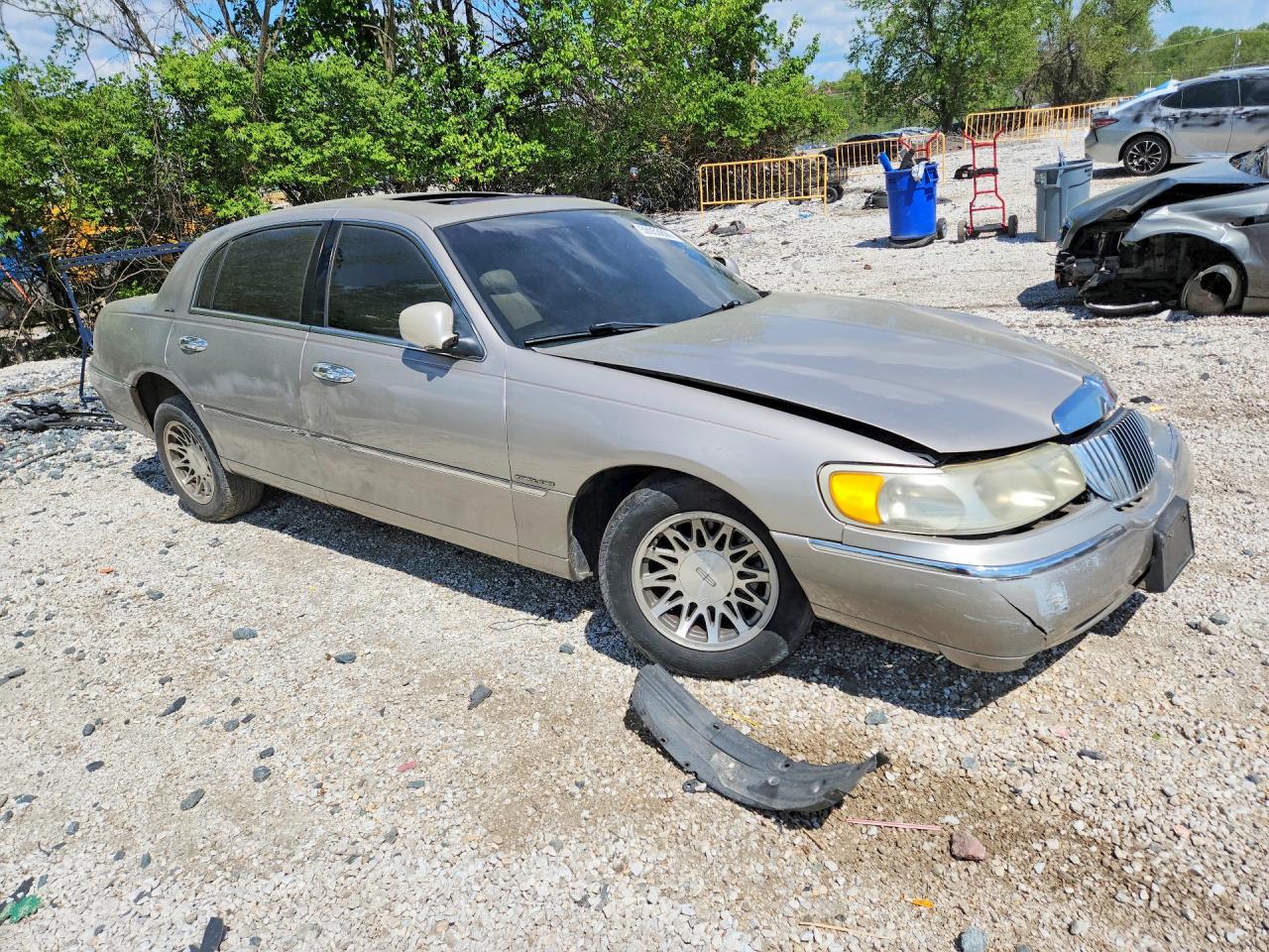 Lincoln Towncar Signature