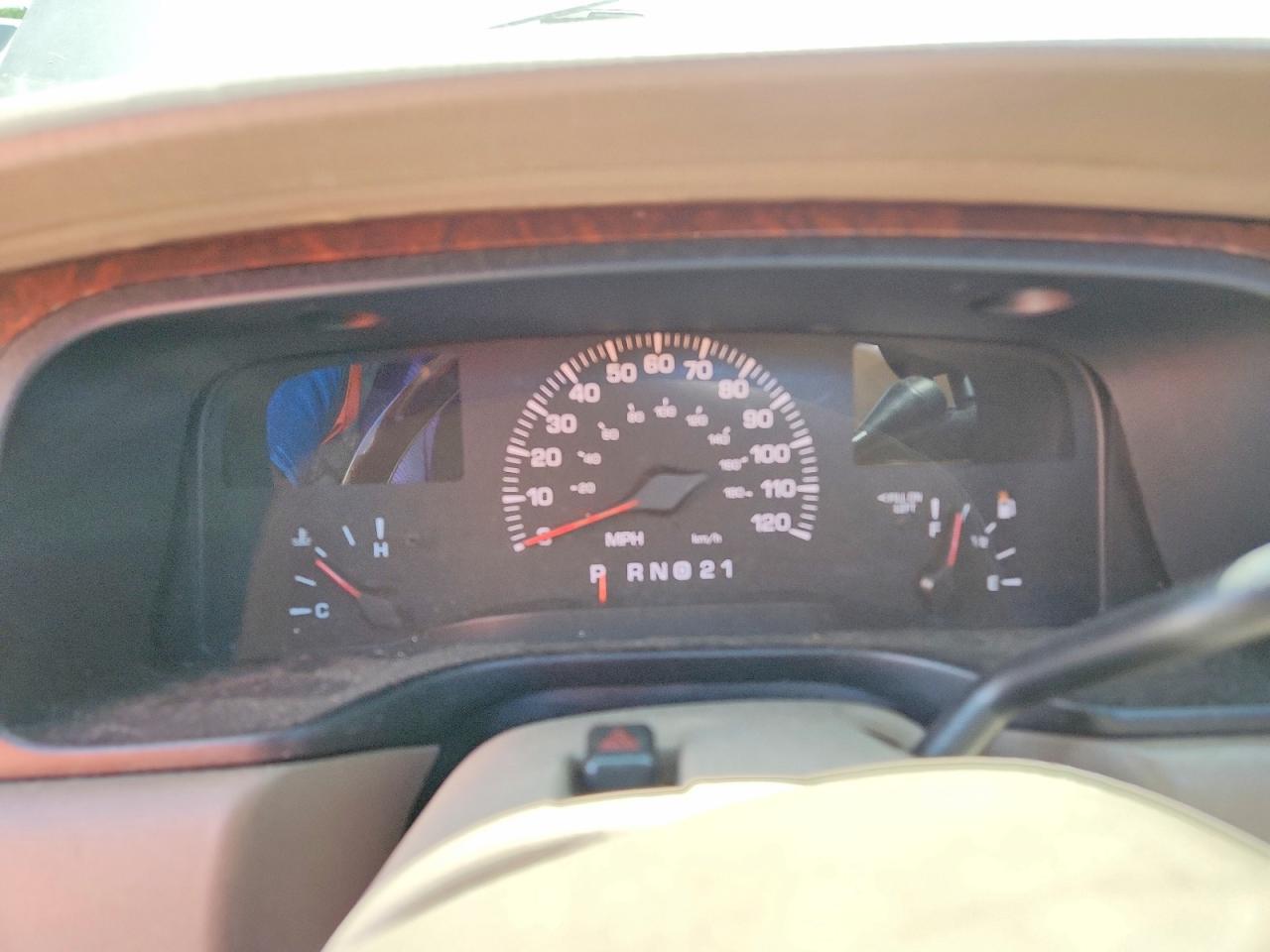 Lincoln Towncar Signature