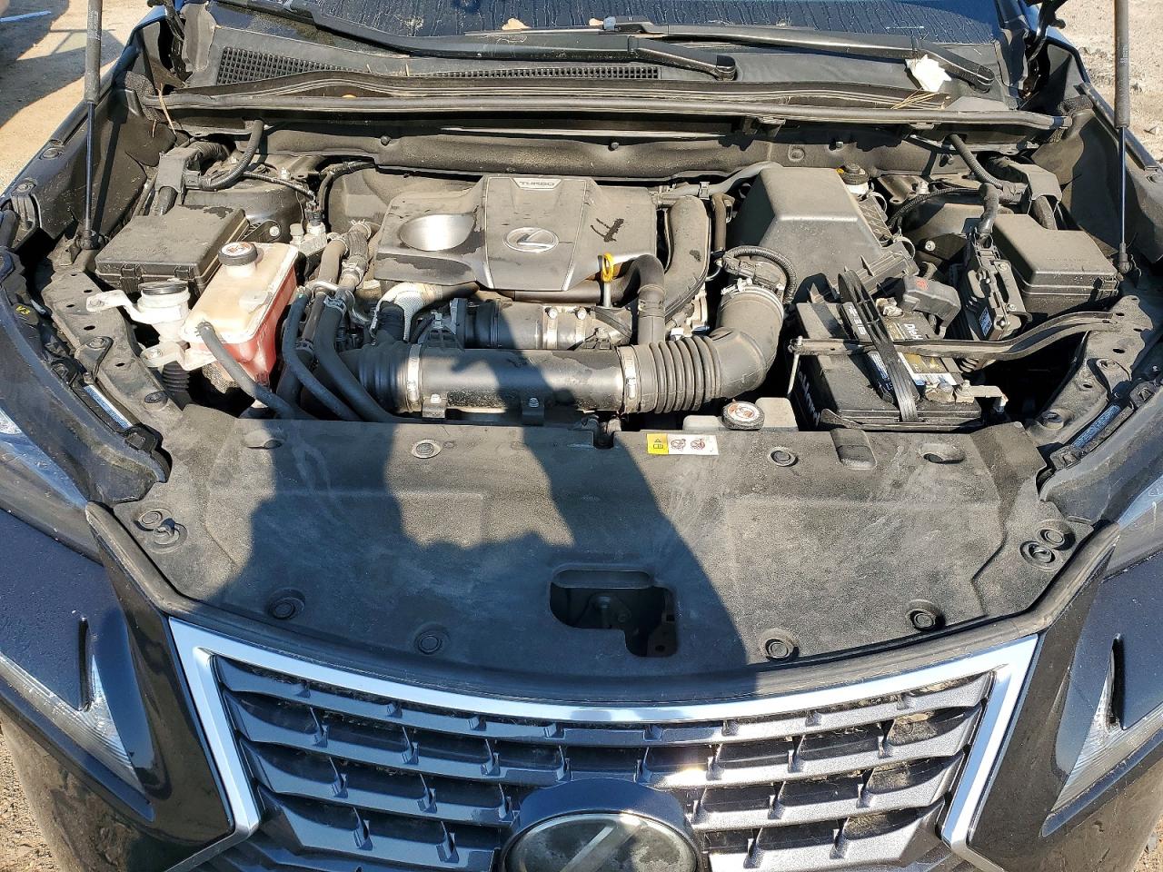 Lexus NX Base