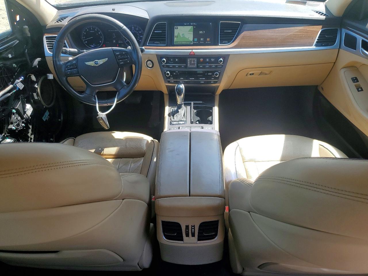 Hyundai Genesis 3.8l
