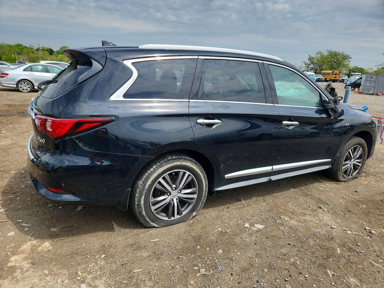 INFINITI Qx Base