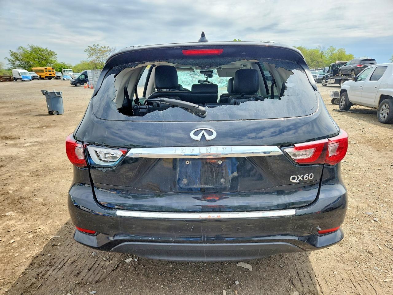 INFINITI Qx Base