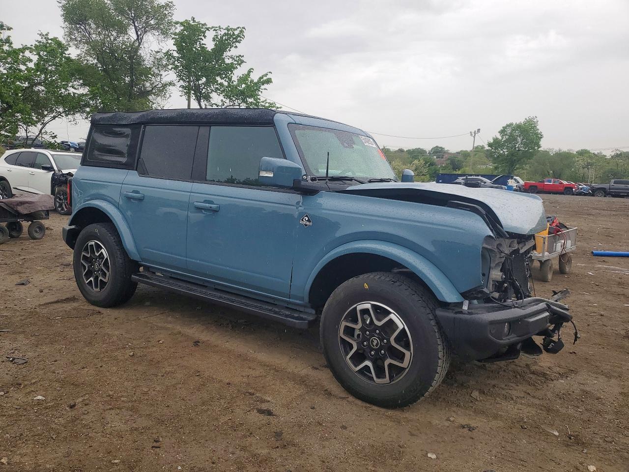 Ford Bronco Base