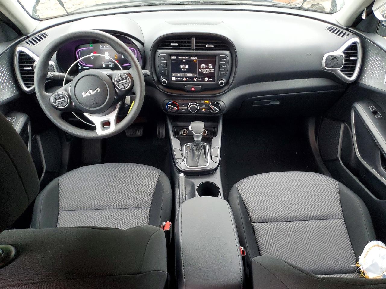 Kia Soul Lx
