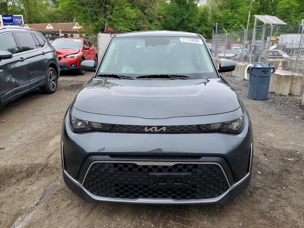 Kia Soul Lx