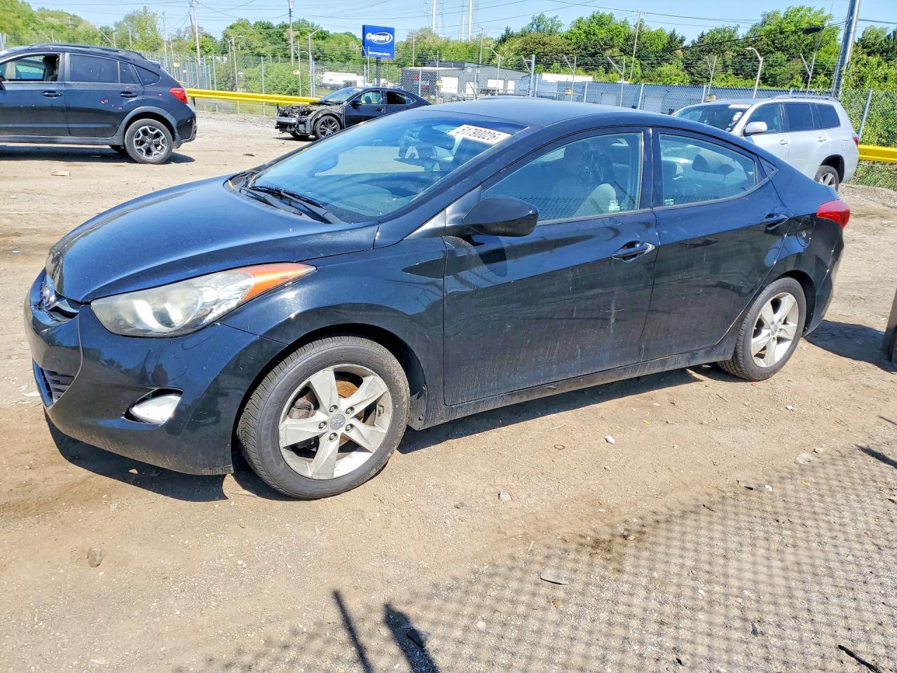 Salvage Hyundai ELANTRA Image