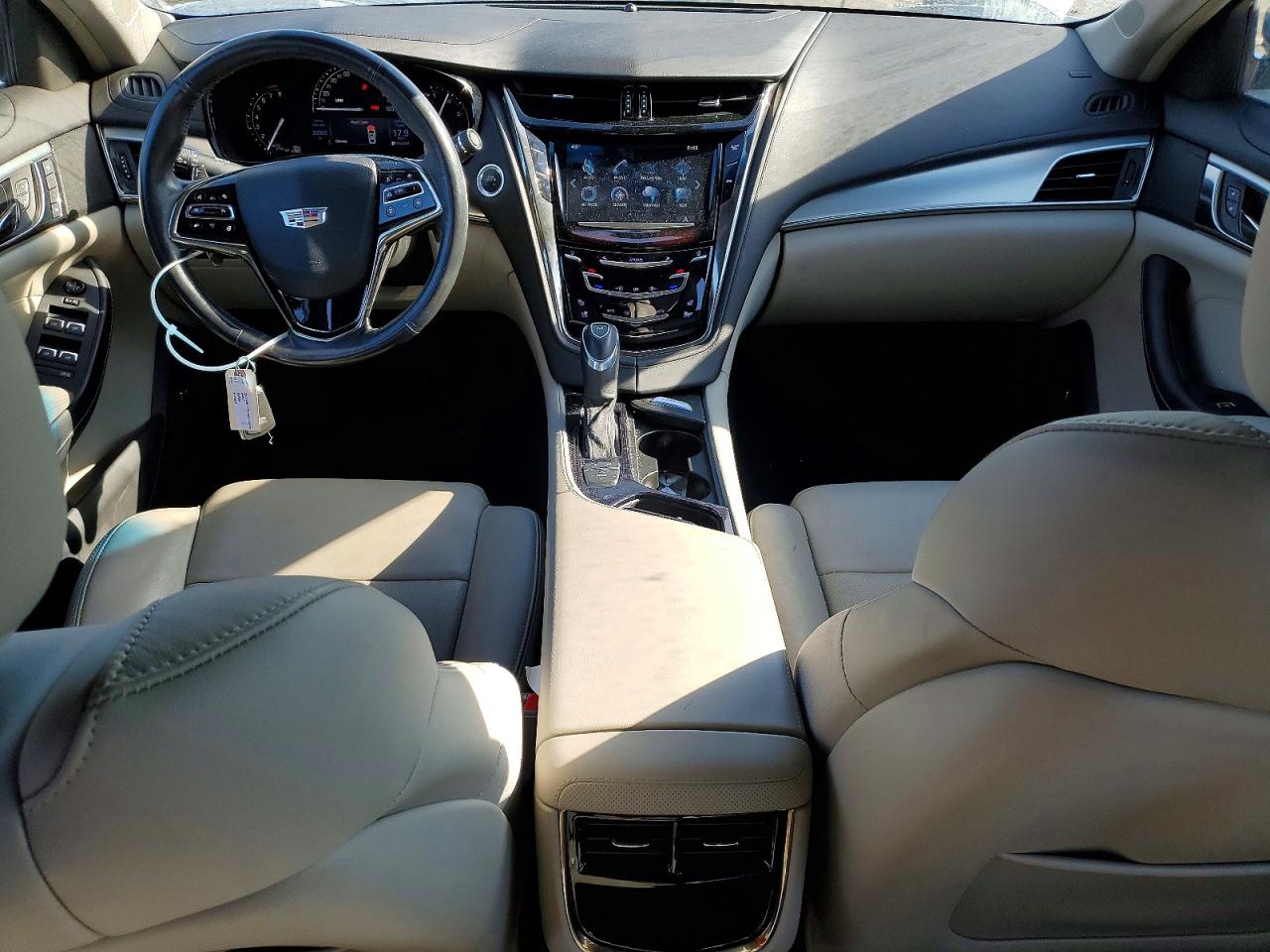 Cadillac CTS Luxury