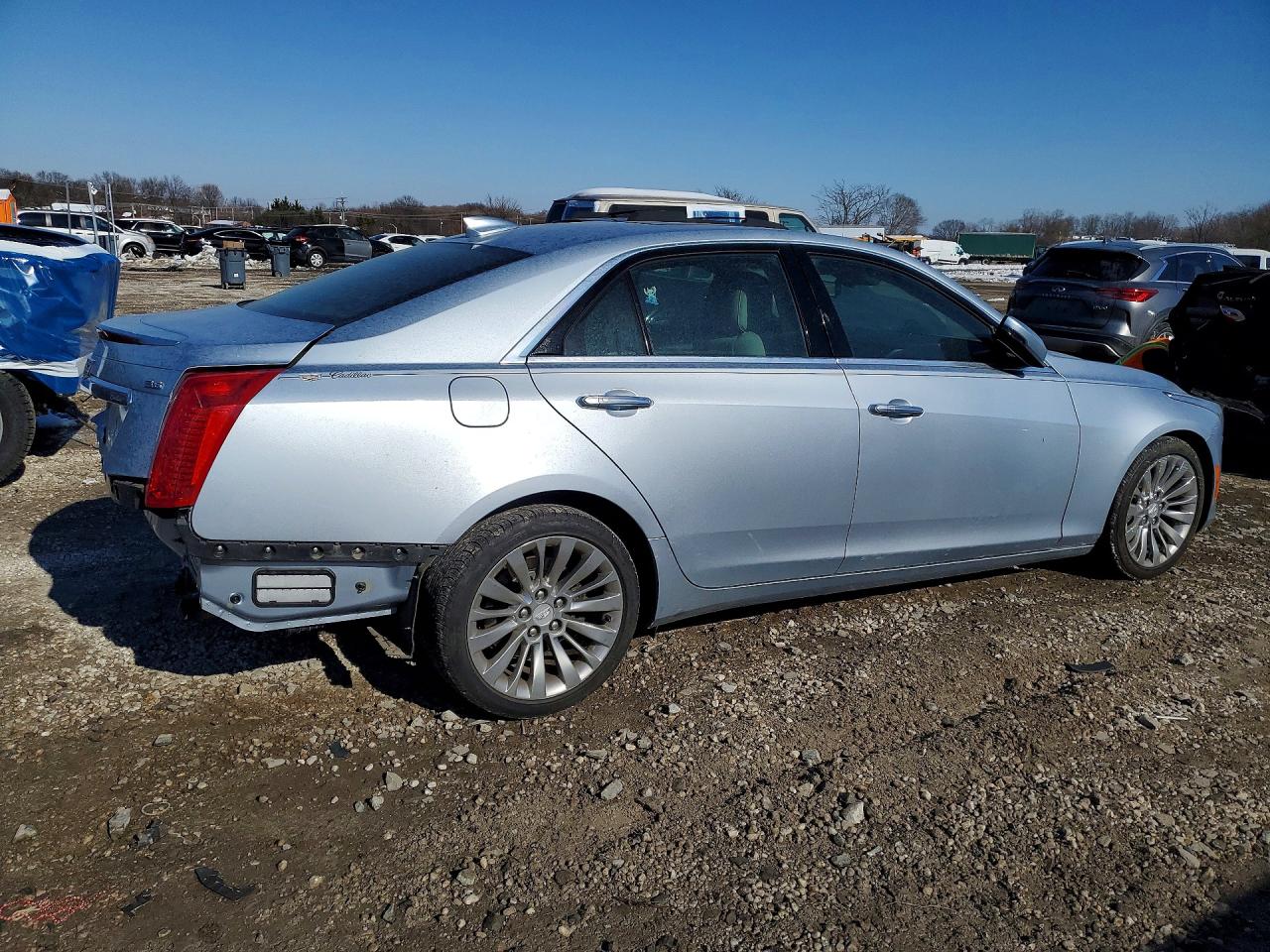 Cadillac CTS Luxury