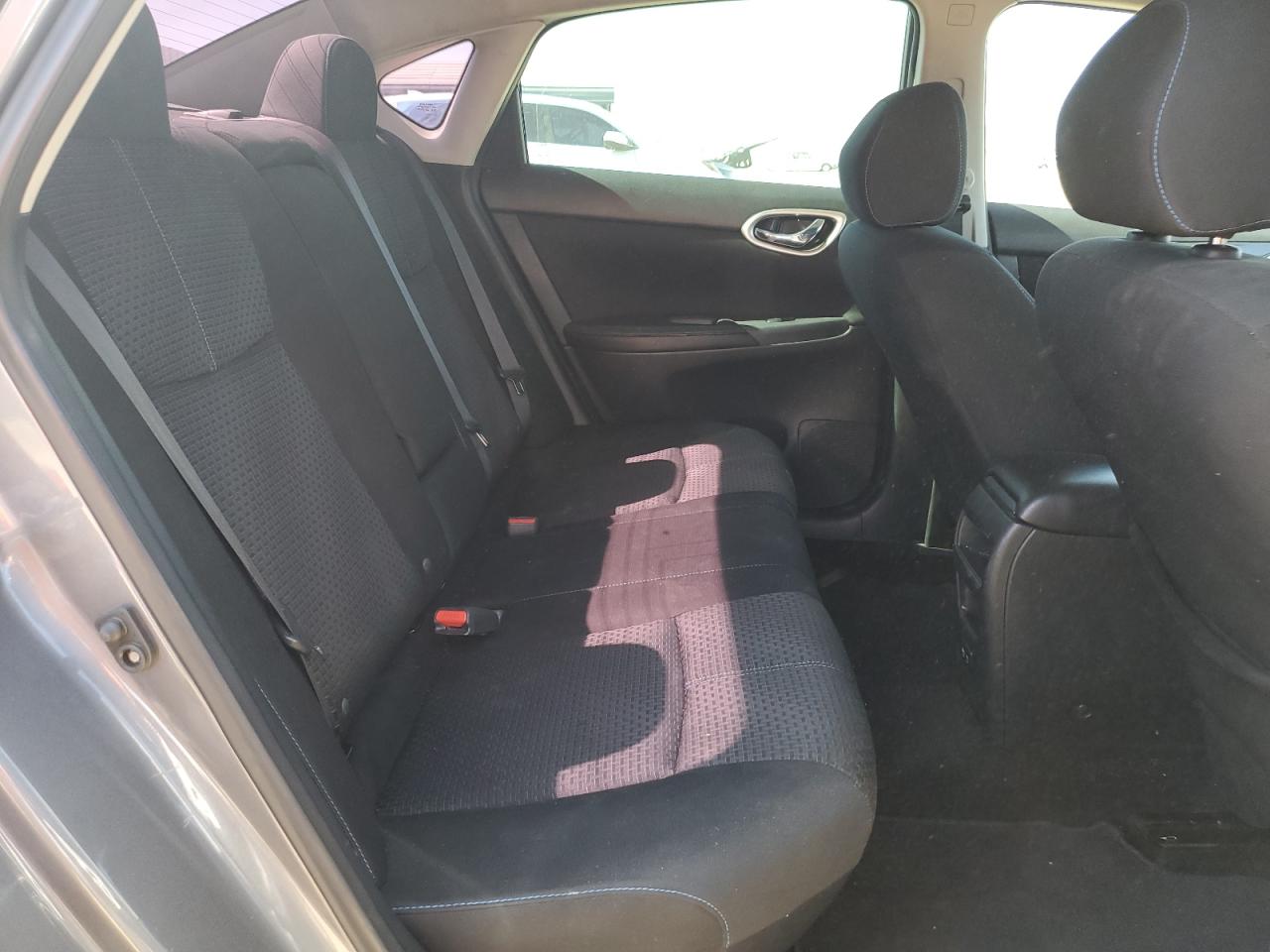 Nissan Sentra S