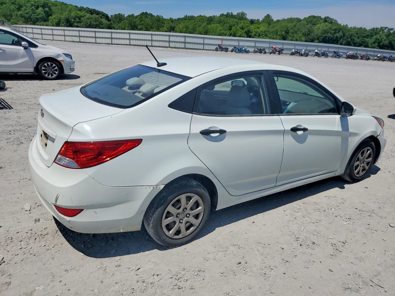 Hyundai ACCENT Gls