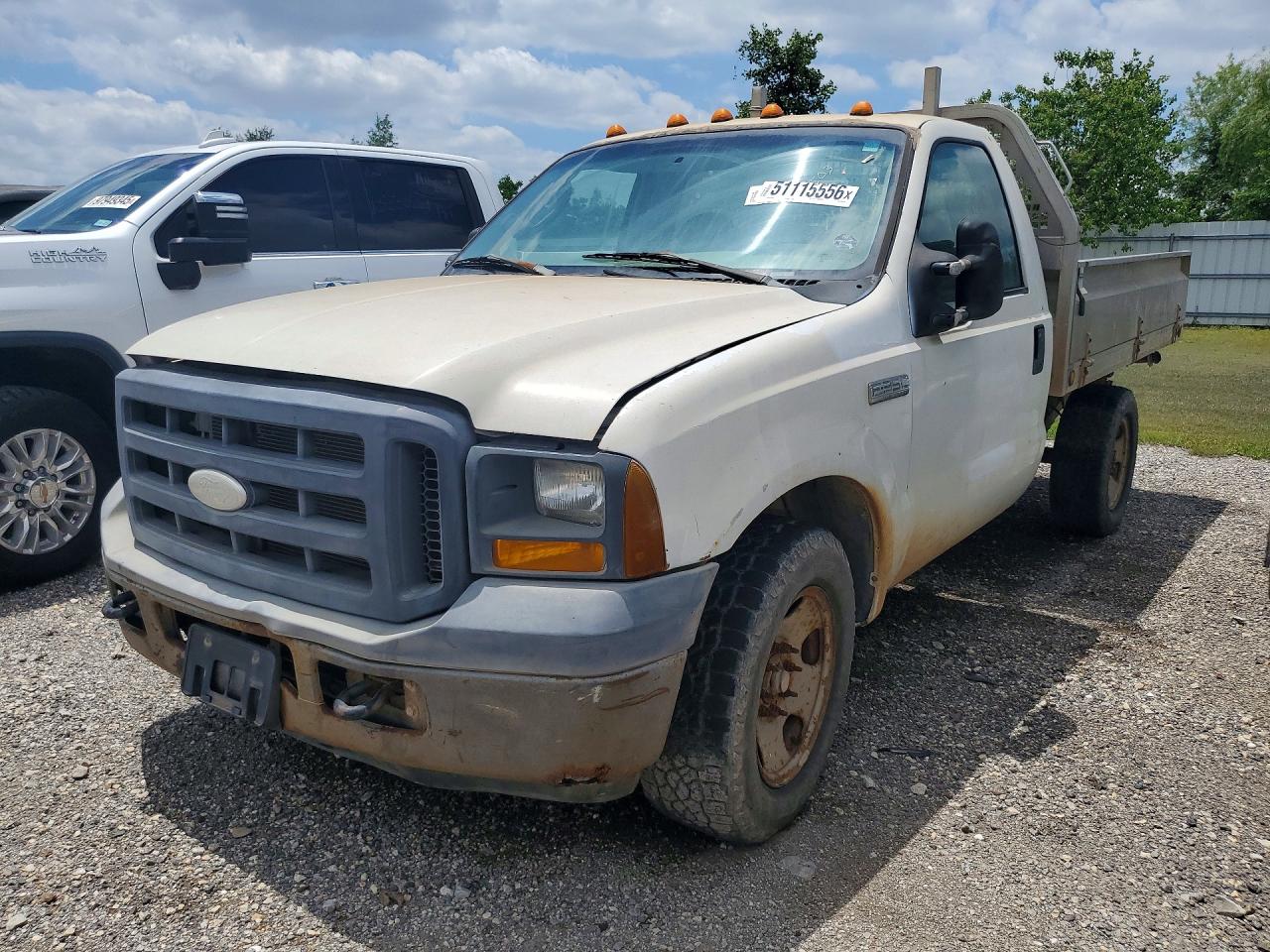 Salvage Ford F-350 Image