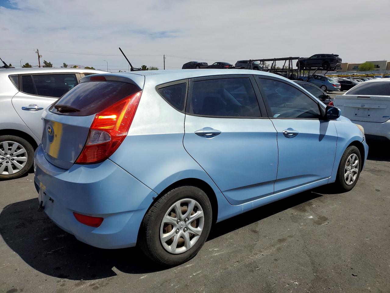 Hyundai ACCENT Gs