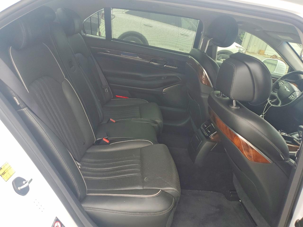 Genesis G90 Ultimate