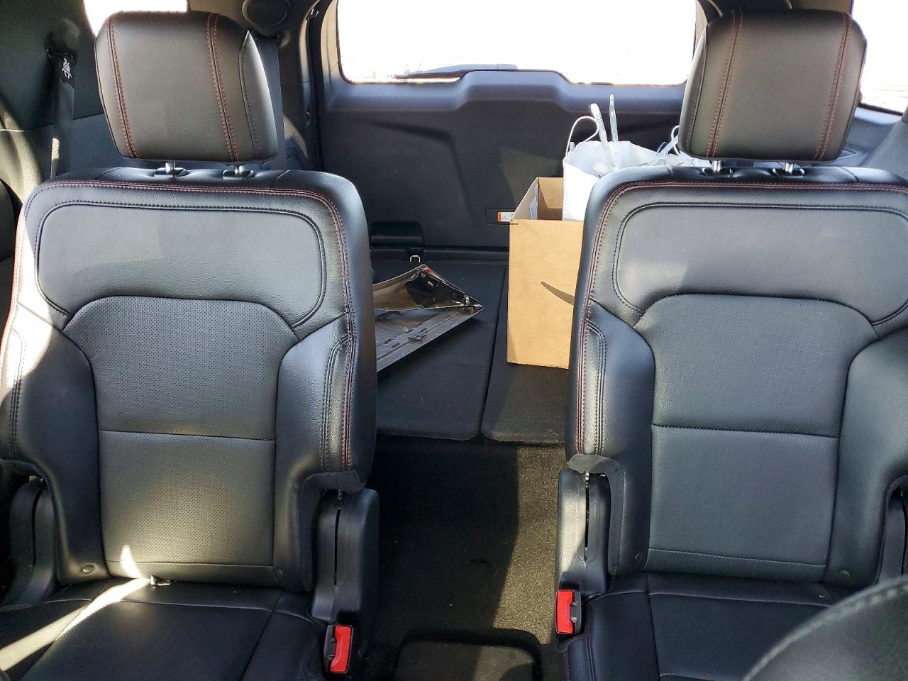 Ford Explorer Sport
