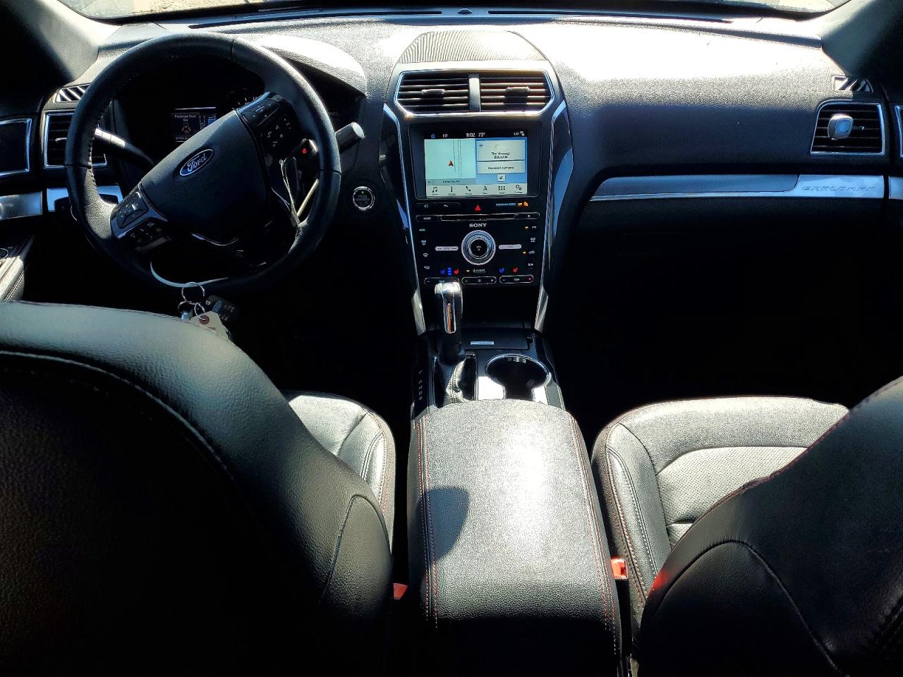 Ford Explorer Sport