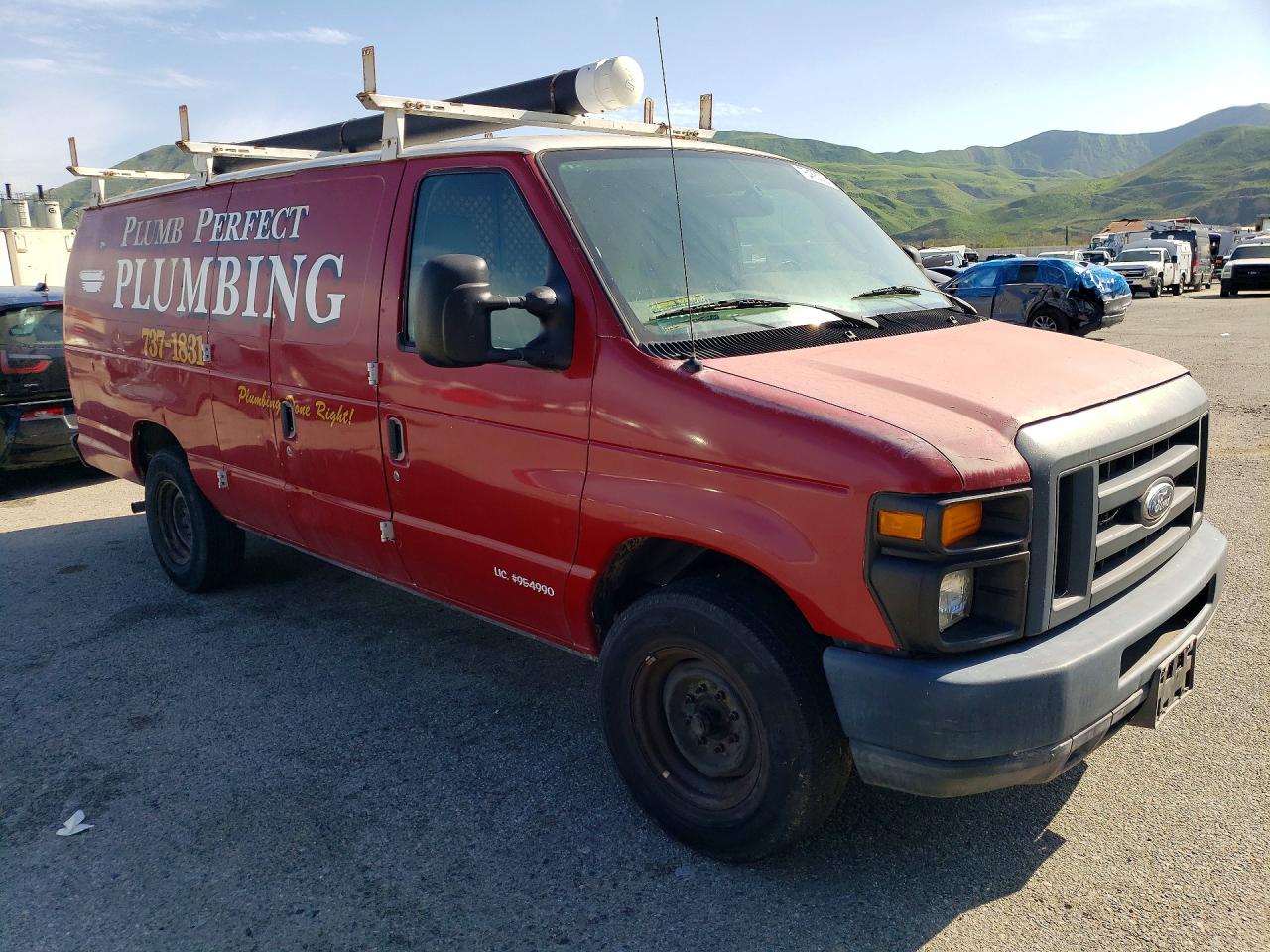 Ford Econoline E250 Van
