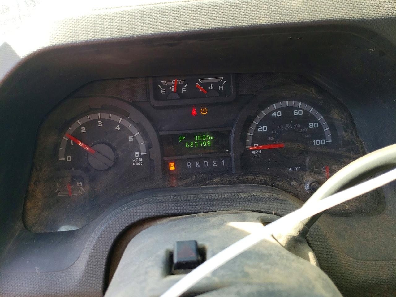 Ford Econoline E250 Van