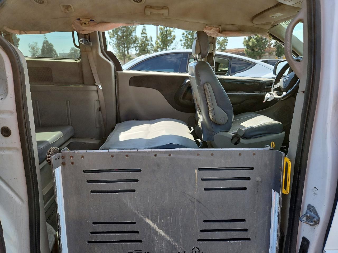 Dodge Caravan Se