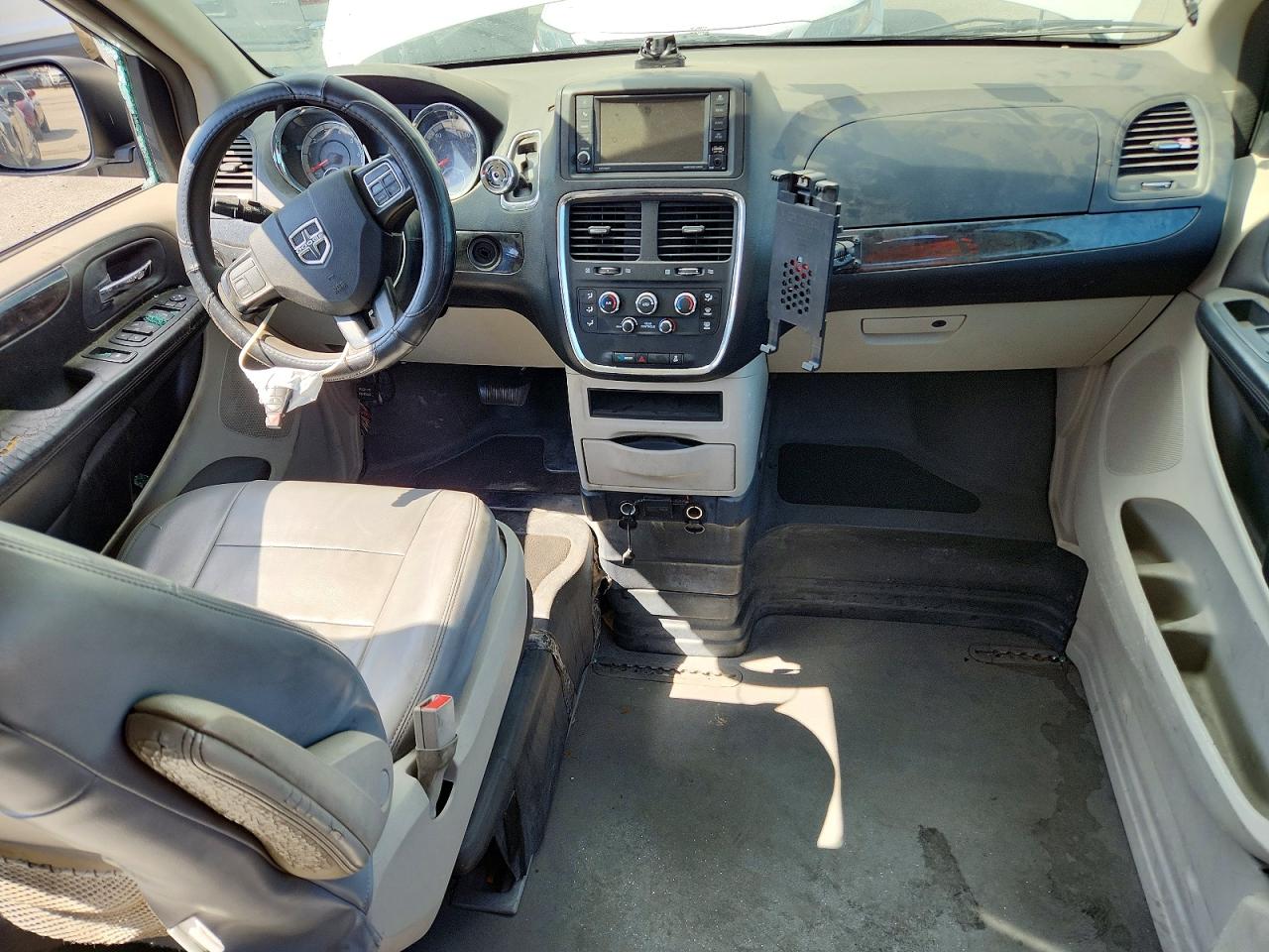 Dodge Caravan Se