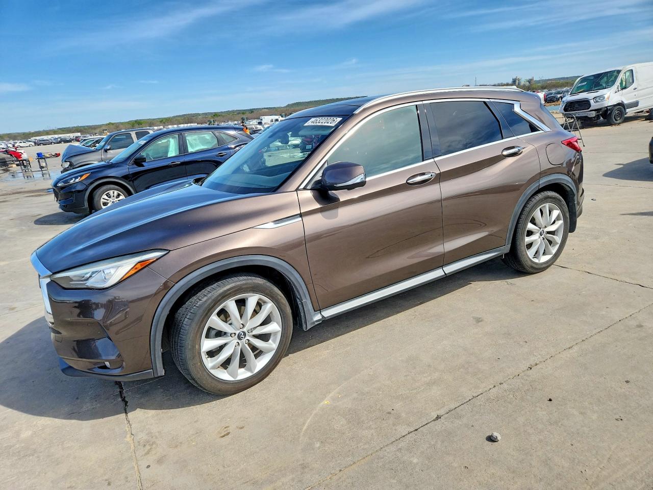 INFINITI Qx Essential
