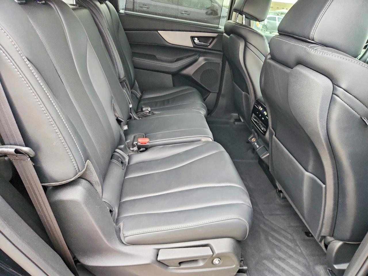 Acura MDX Technology
