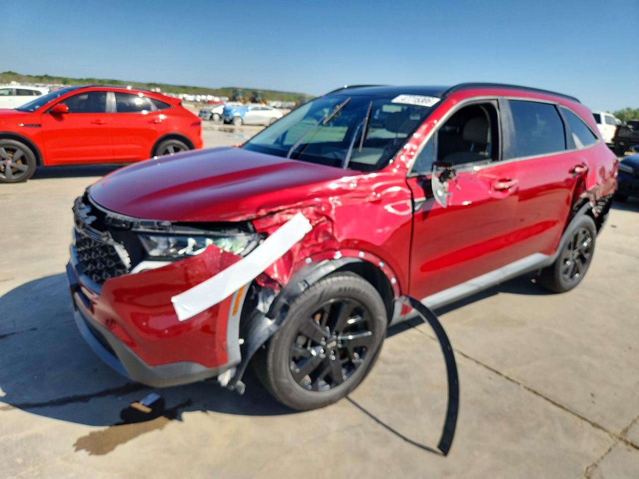 Salvage Kia Sorento Image