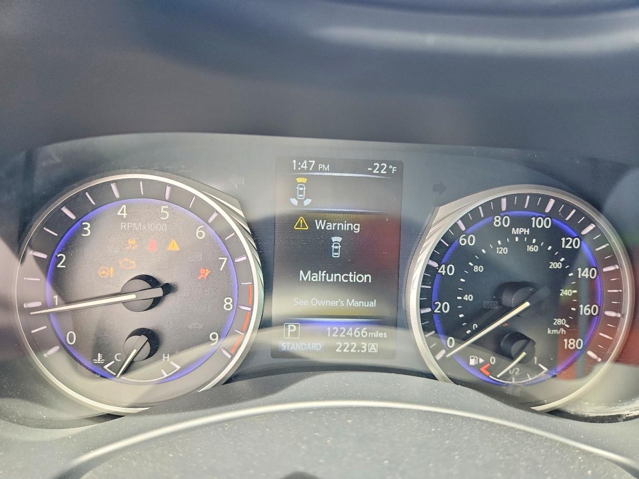 INFINITI Q50 Base