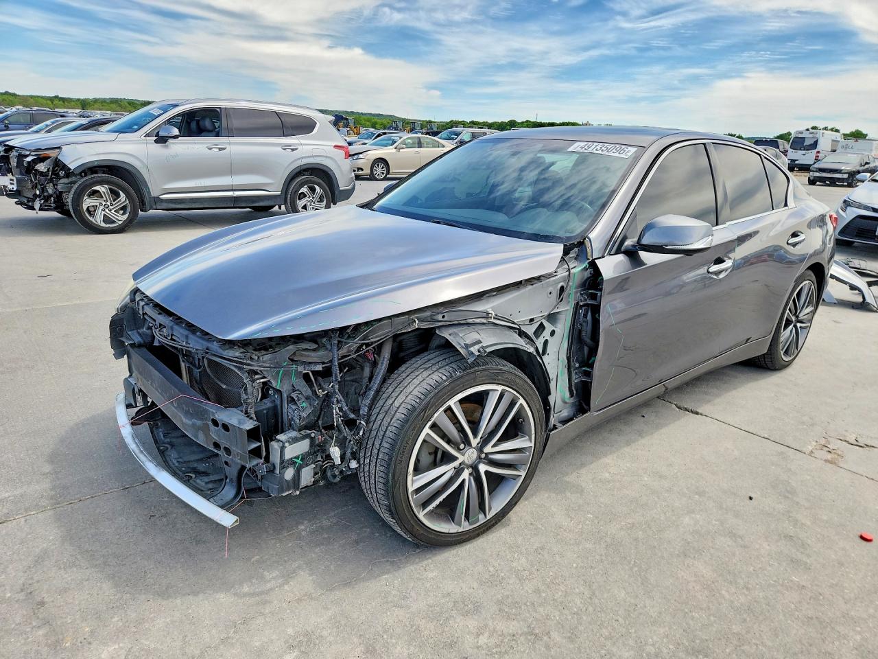 Salvage INFINITI Q50 Image