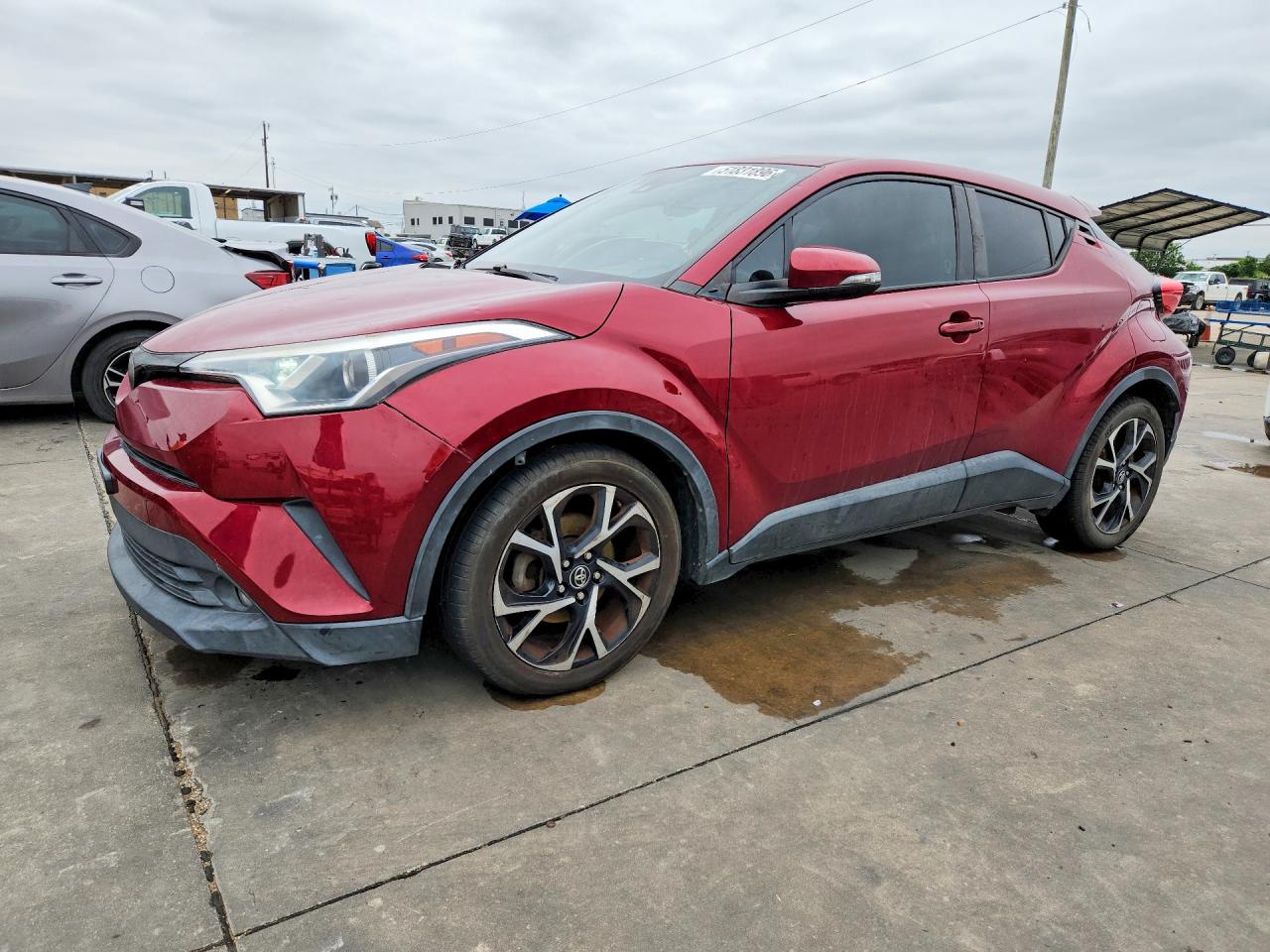 Salvage Toyota C-hr Xle P Image
