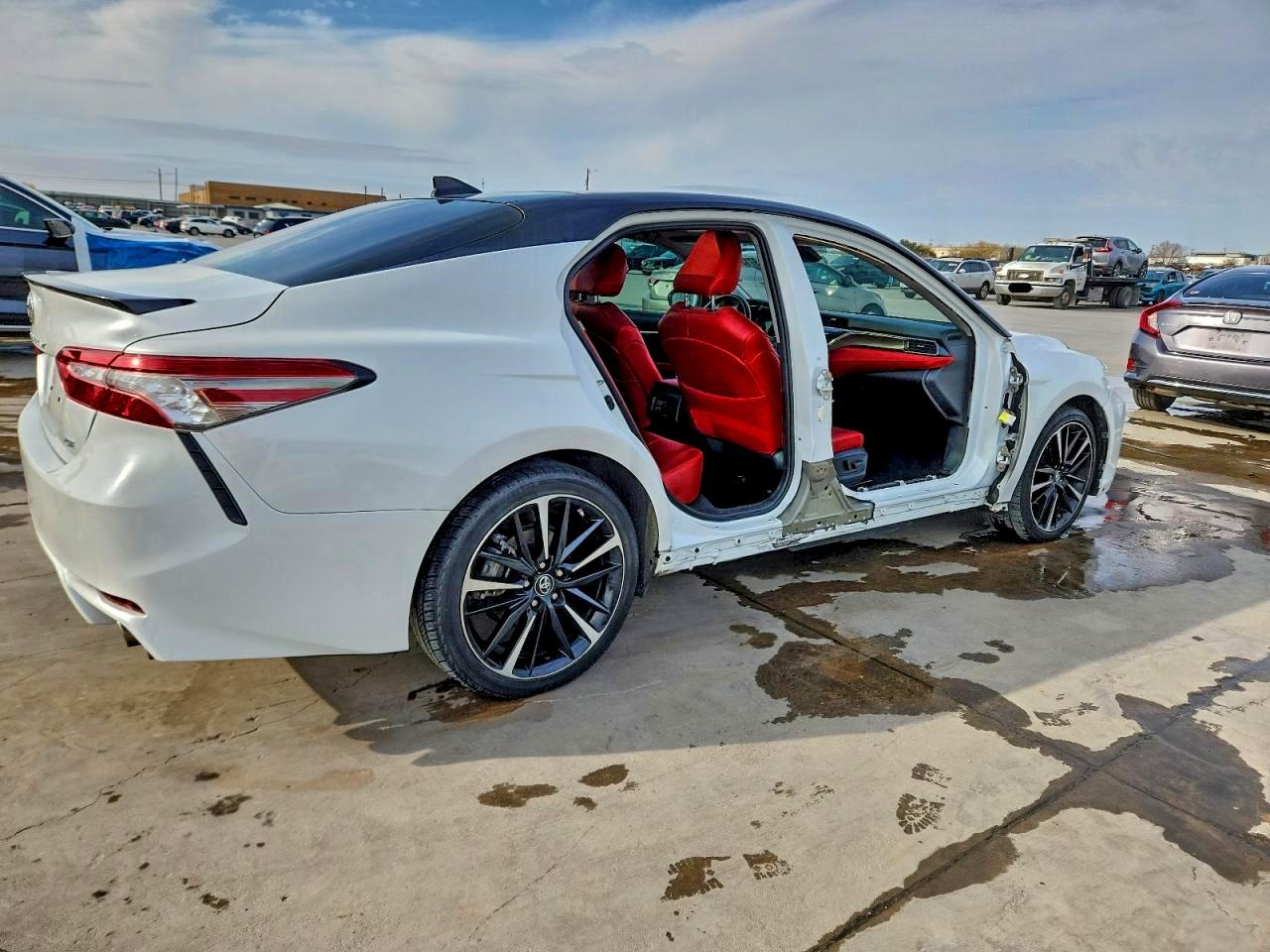 Toyota Camry Xse