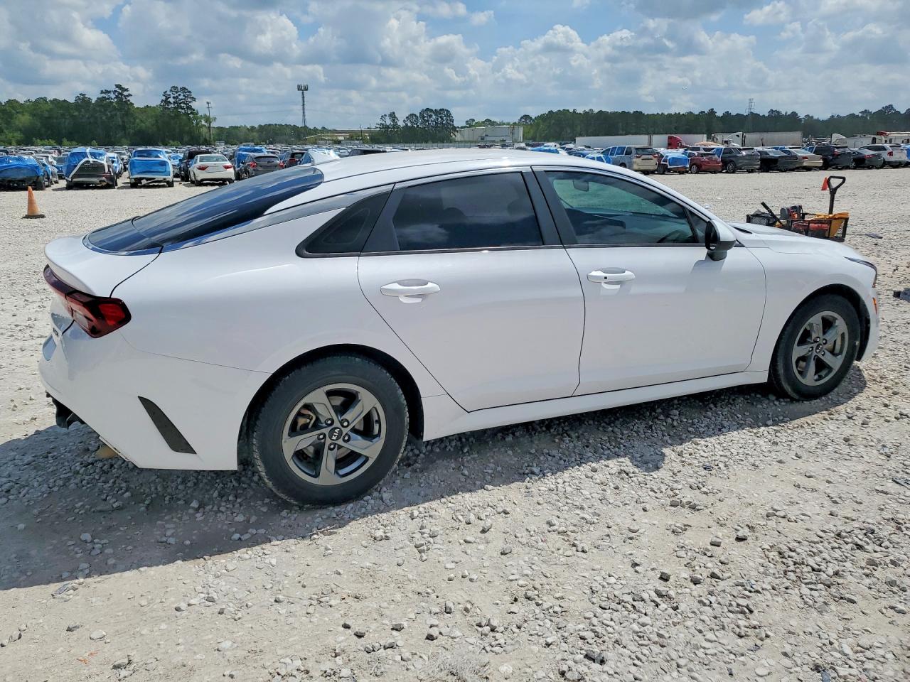 Kia K5 Lxs