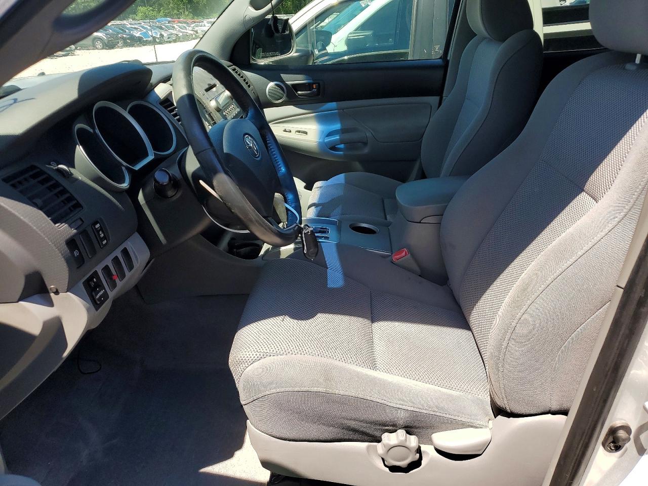 Toyota Tacoma Prerunner V6