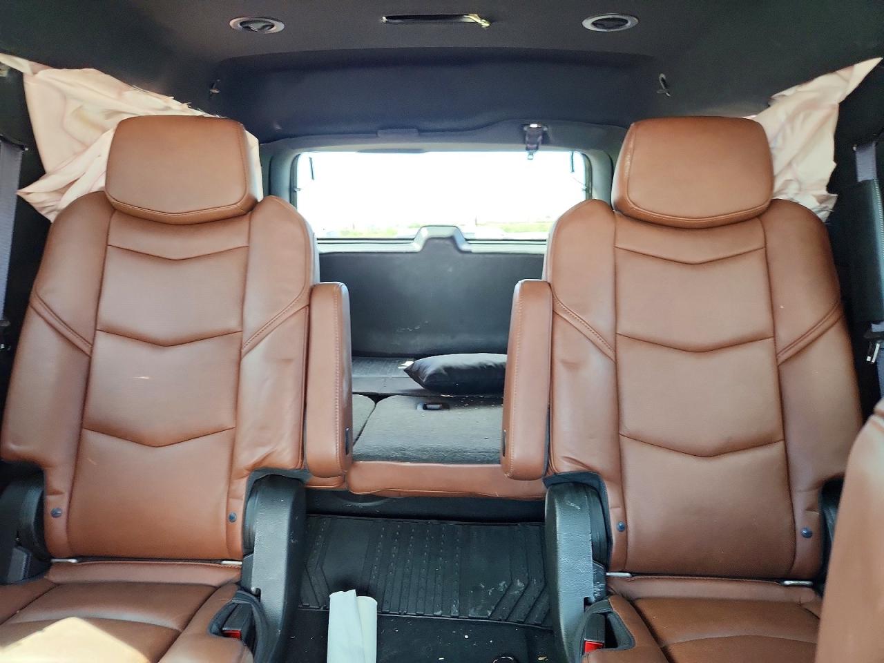 Cadillac Escalade Premium