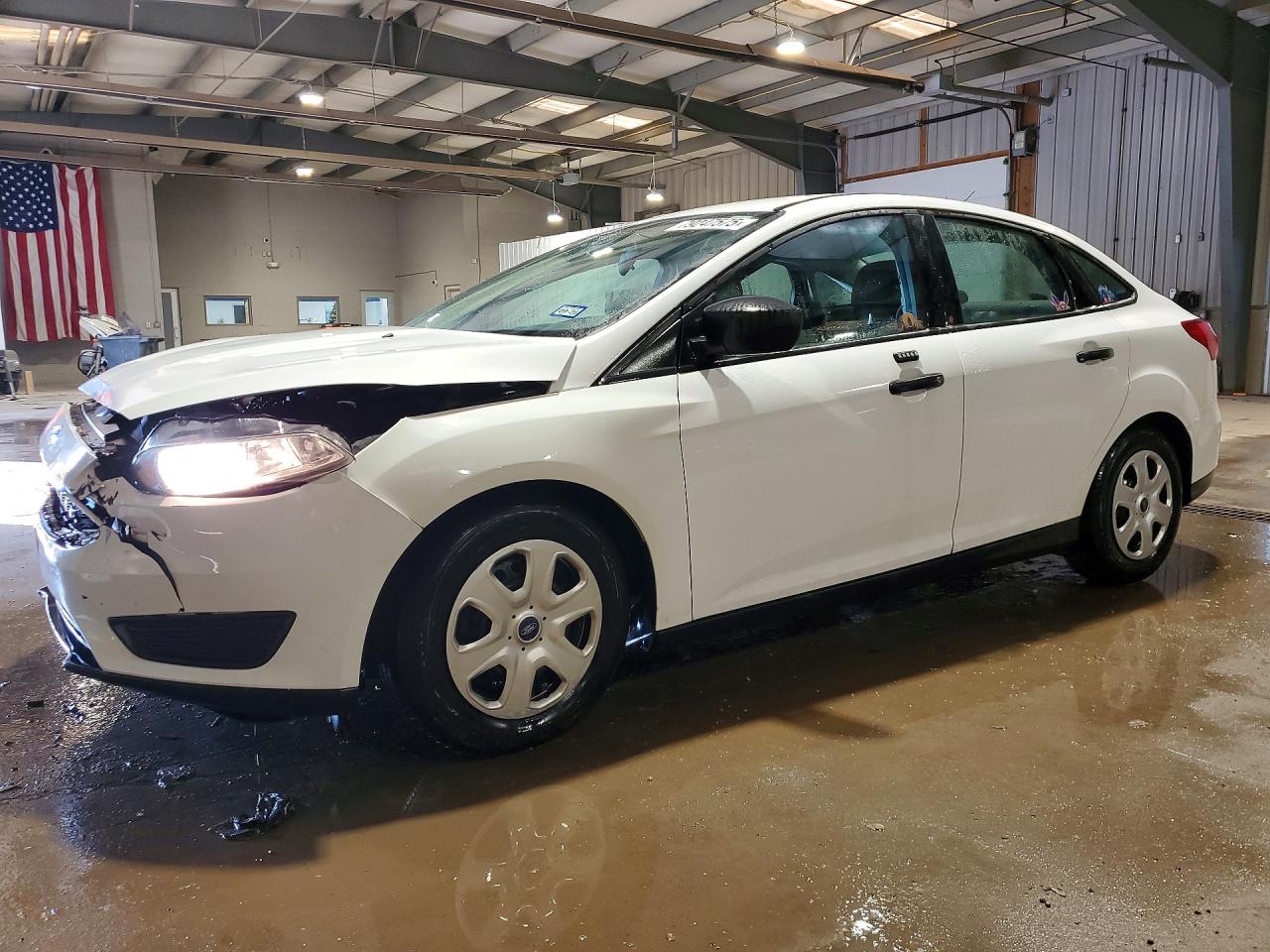 Salvage Ford Focus Image