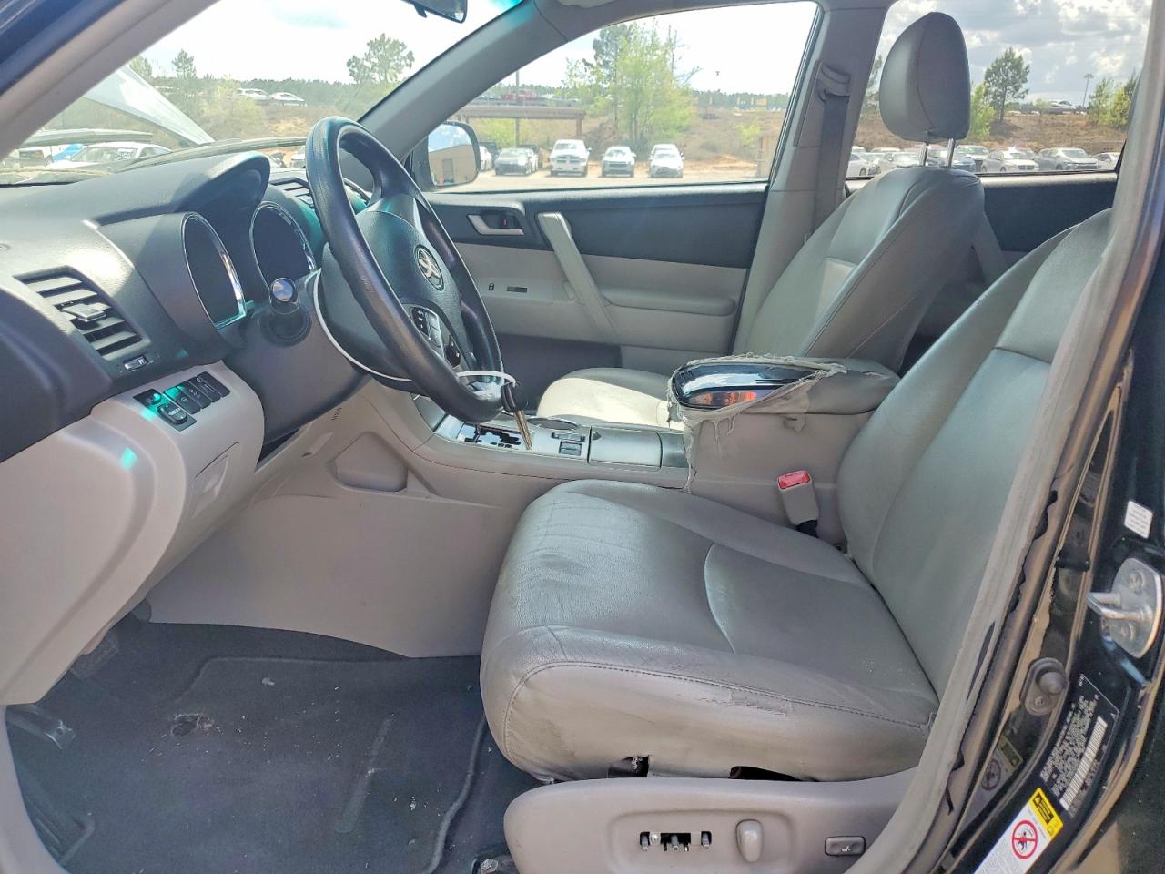 Toyota Highlander Base