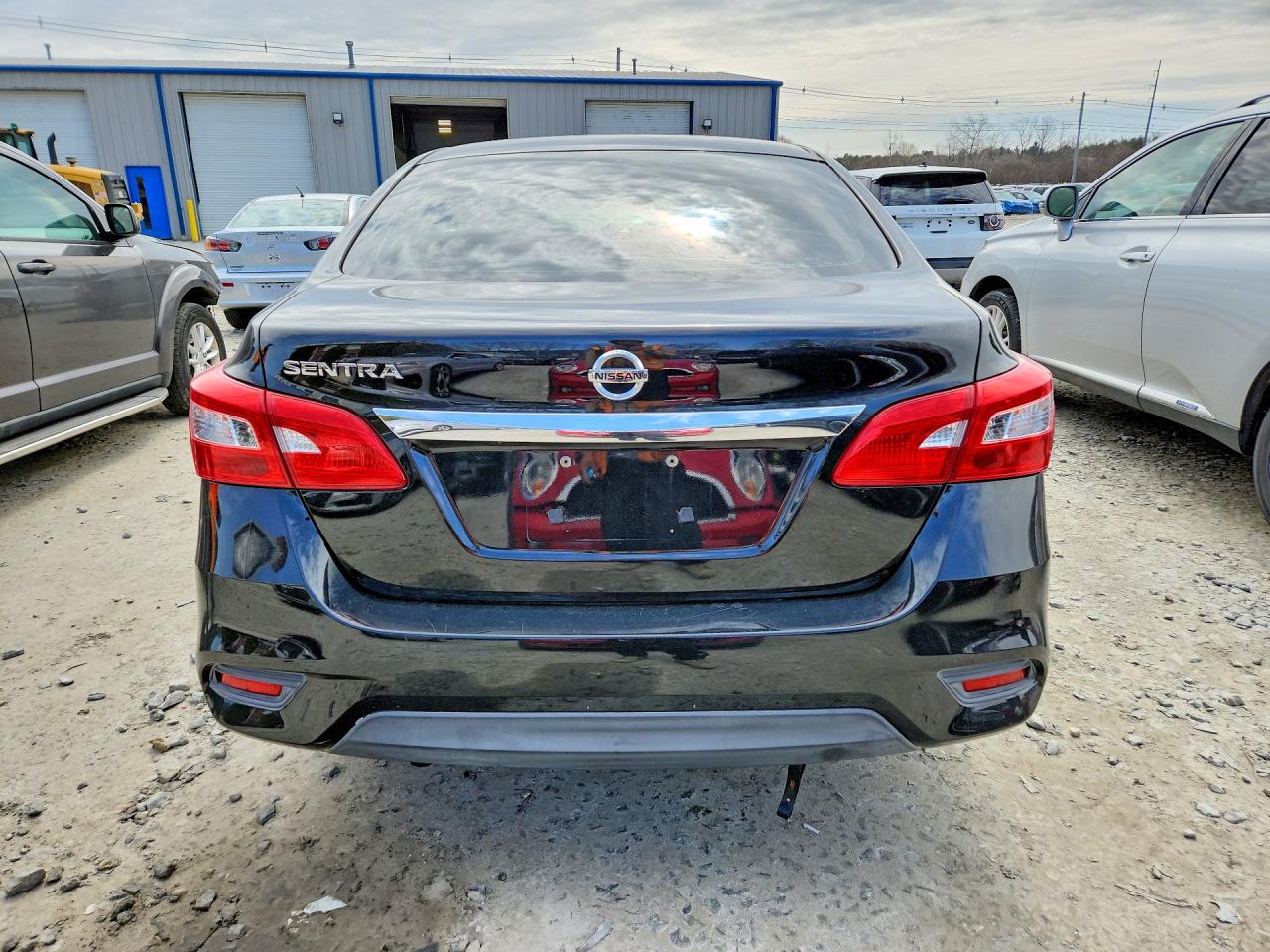 Nissan Sentra S