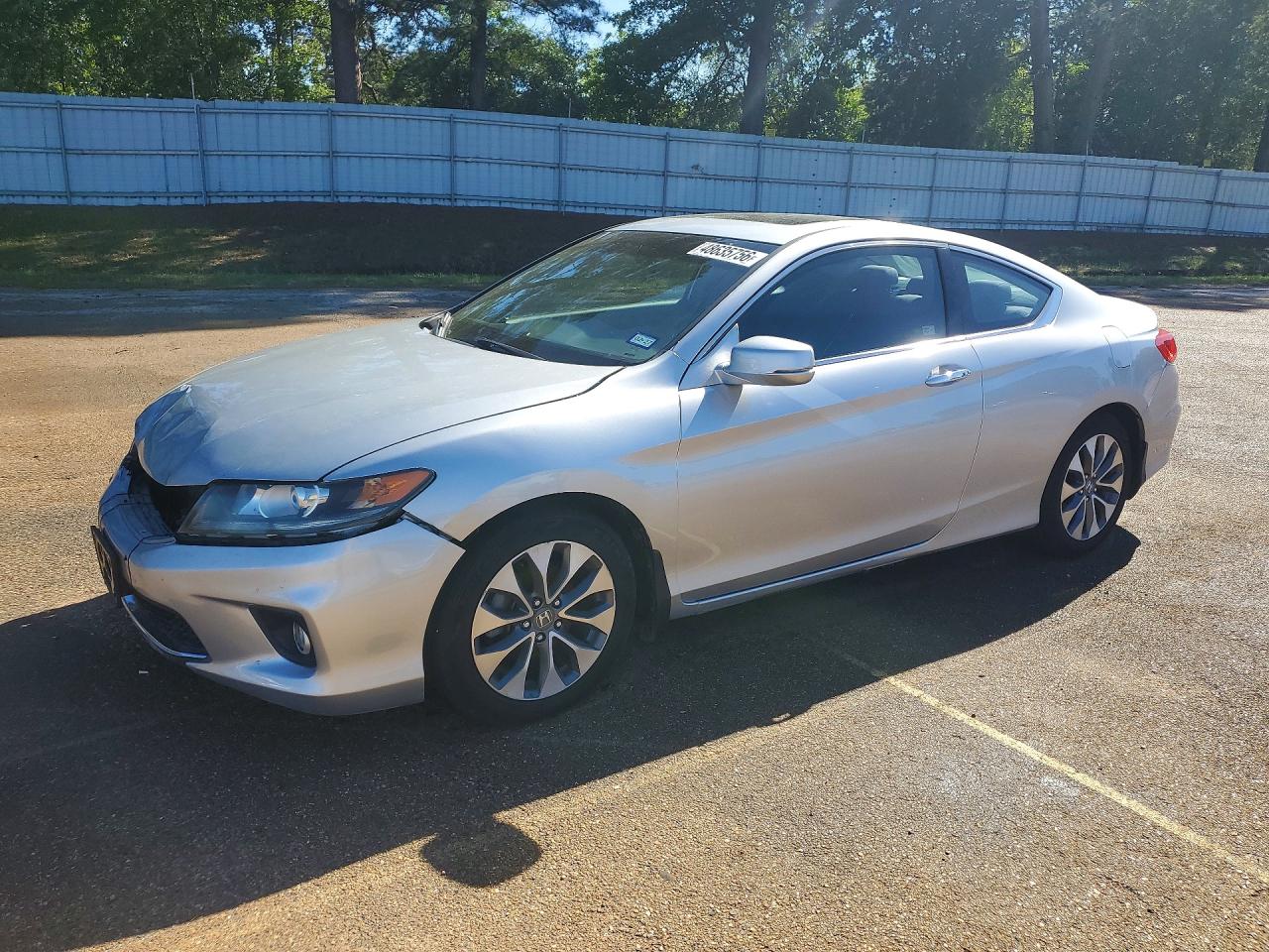 Salvage Honda Accord Image