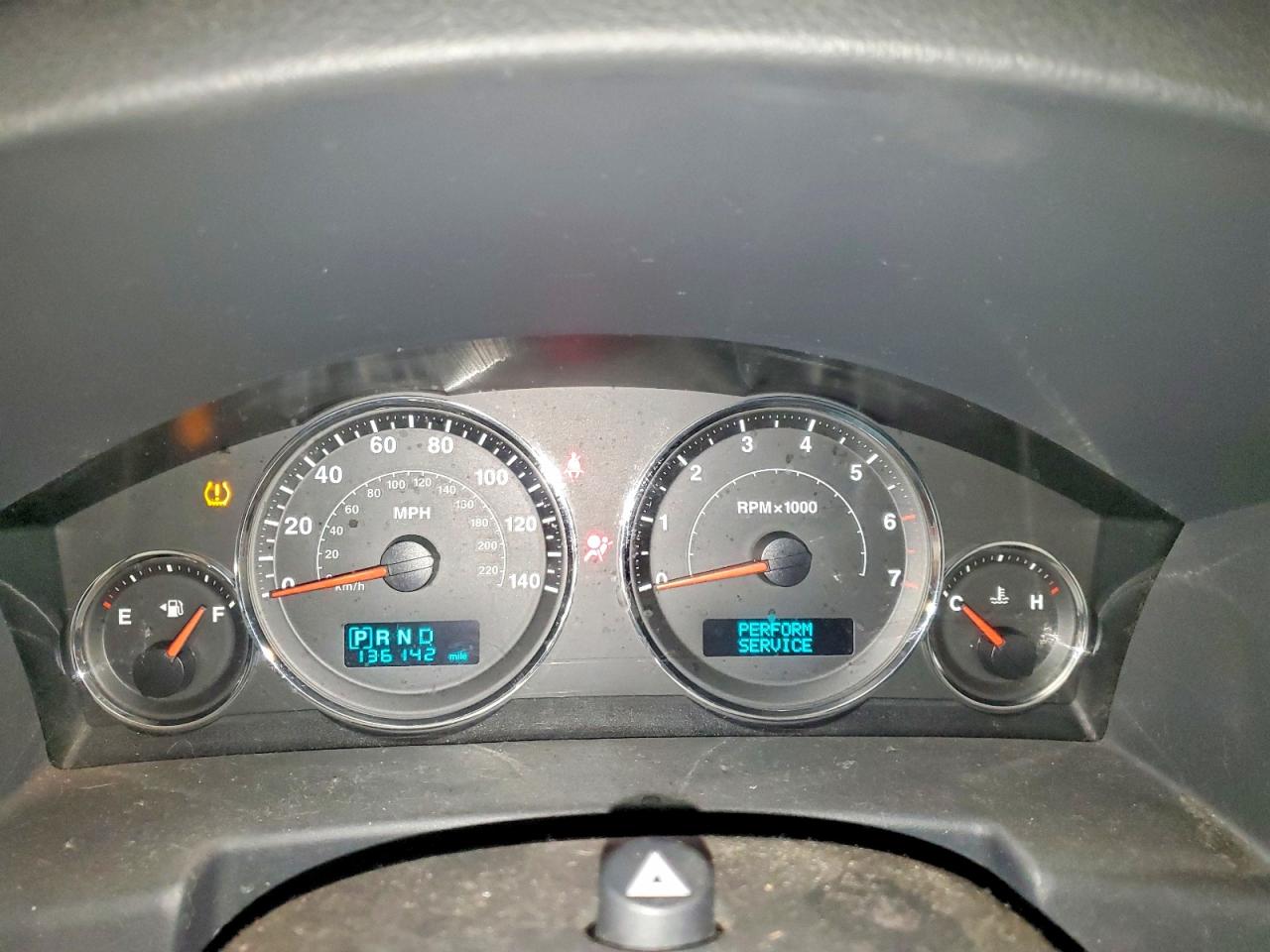 Jeep Commander
