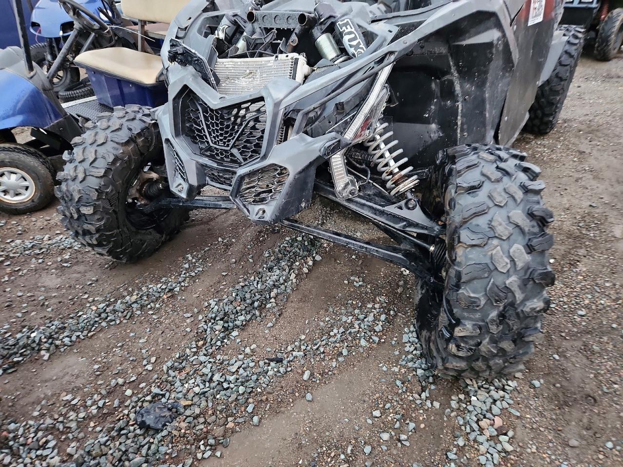 Can-Am Maverick X