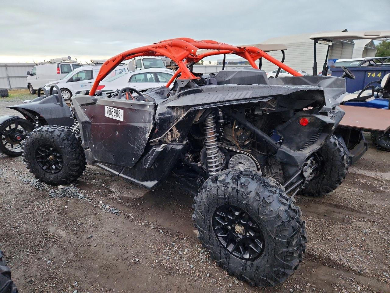 Can-Am Maverick X