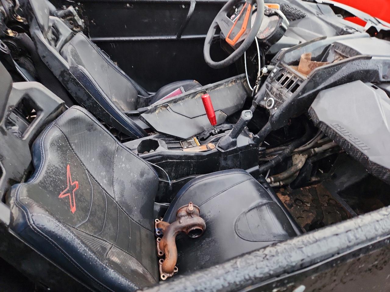 Can-Am Maverick X