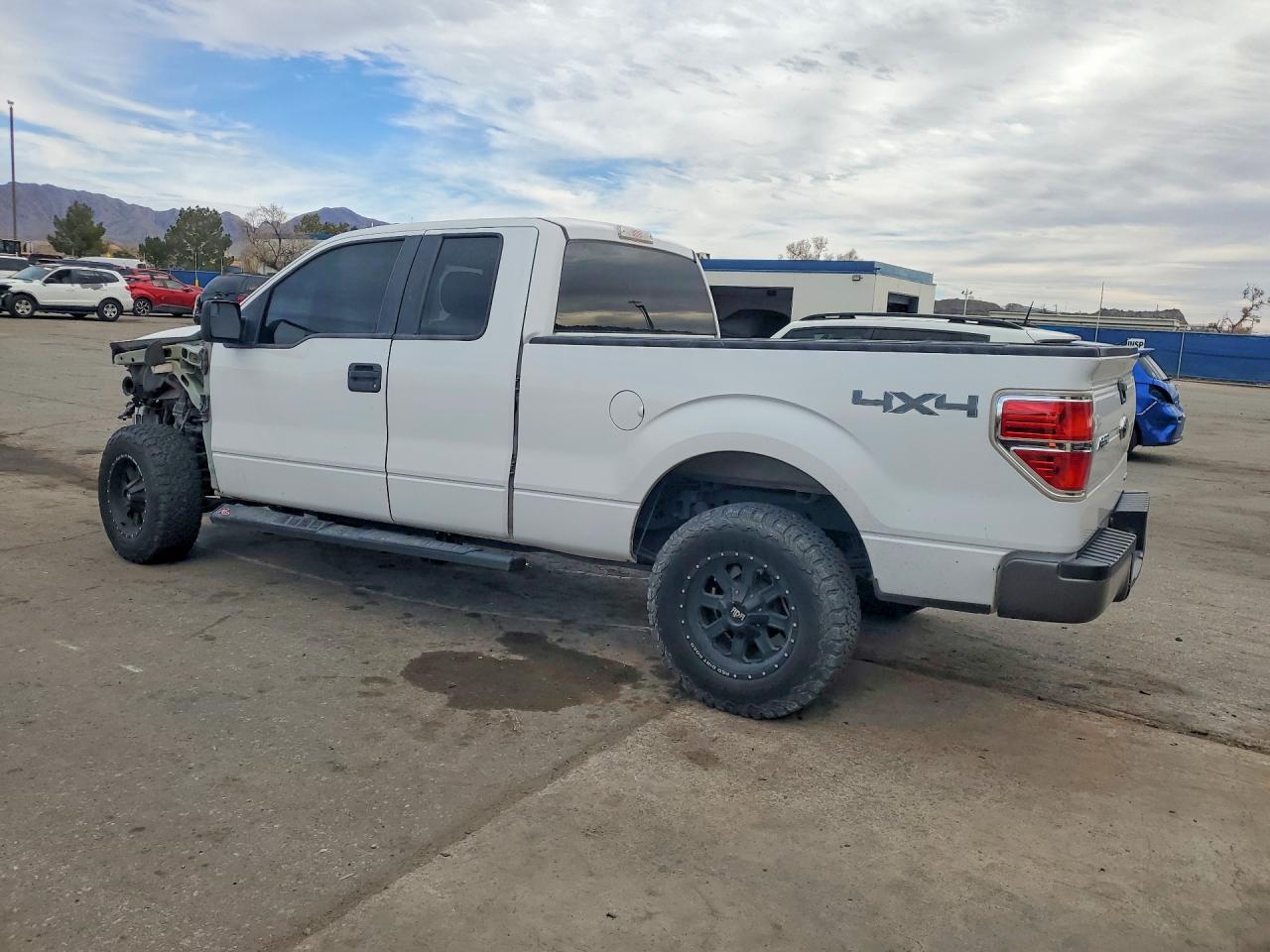 Ford F-150 Super Cab